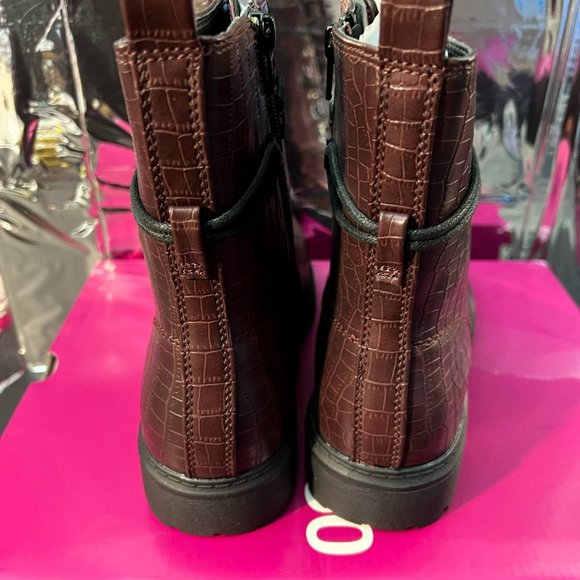 SO Bowfin Women's Combat Boots Burgandy size 9.5 - Picture 3 of 7